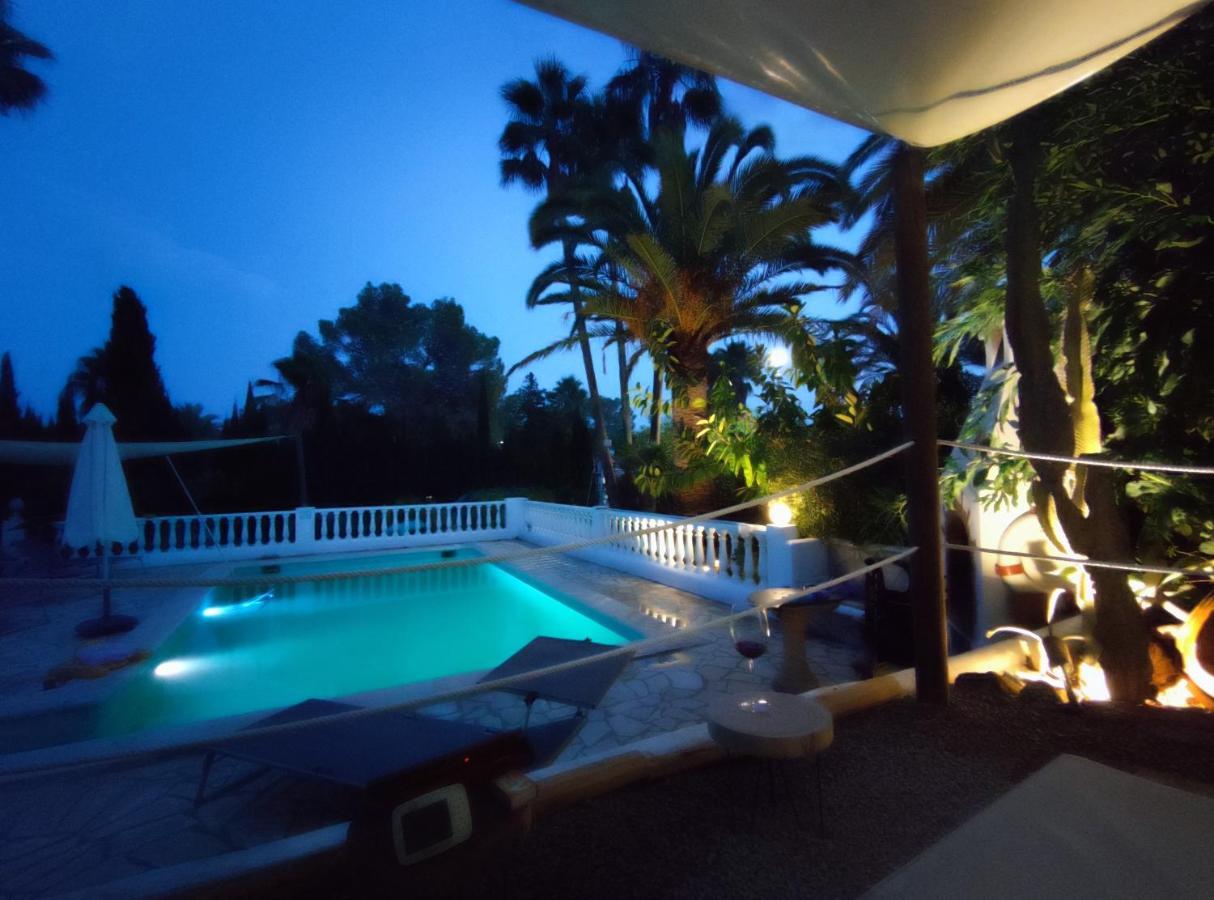 Private Mit Eigenem Pool Unter Palmen Cala Llenya